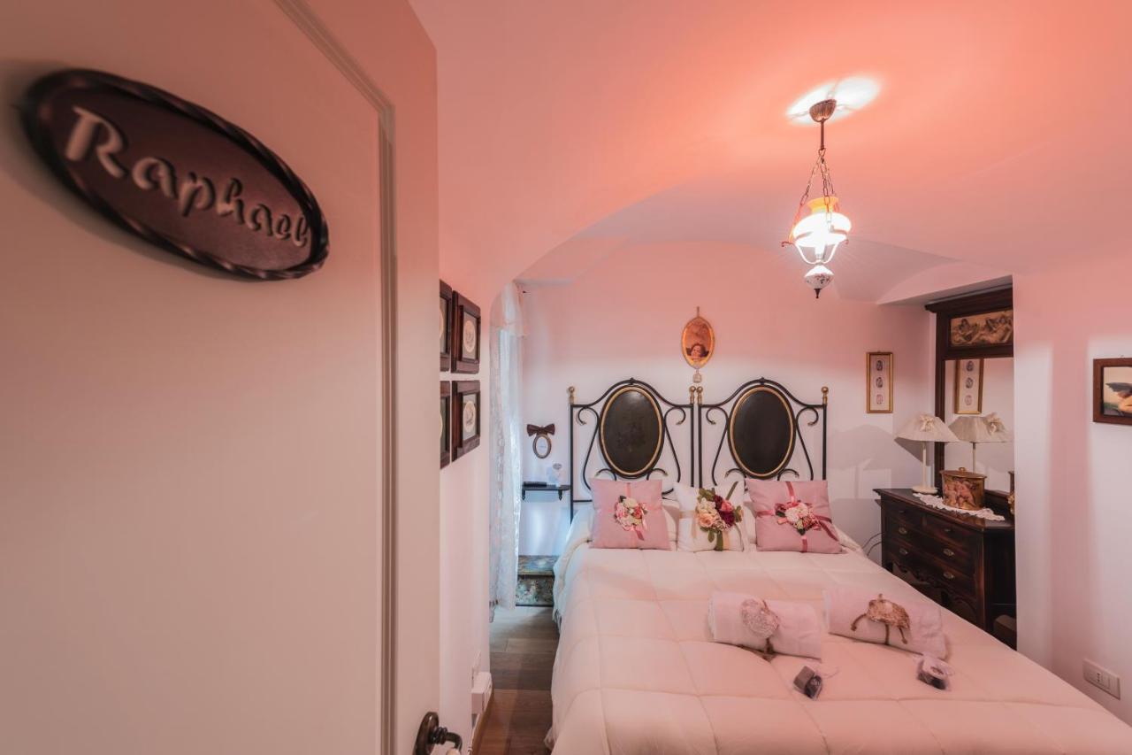 לינה וארוחת בוקר סלרנו La Casa Degli Angeli מראה חיצוני תמונה