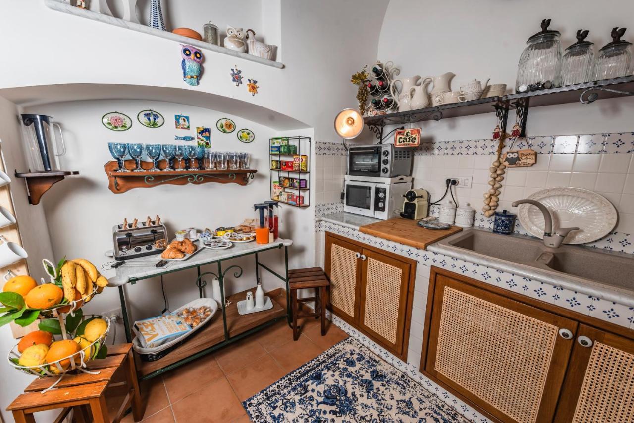 לינה וארוחת בוקר סלרנו La Casa Degli Angeli מראה חיצוני תמונה